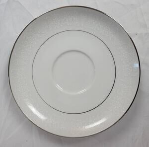 Crown Victoria Lovelace 6" China Side Plate